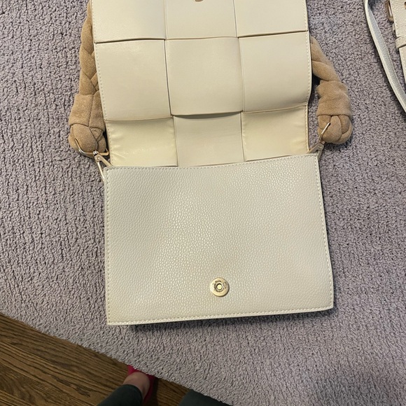 Shiraleah Chicago Purse - Picture 4 of 6